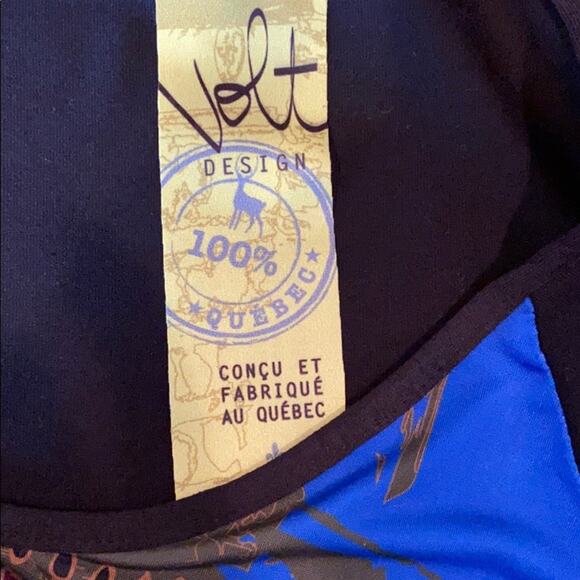 VOLT Design Raza Top Slinky Fabric Drop Sleeve NWT - Picture 4 of 5